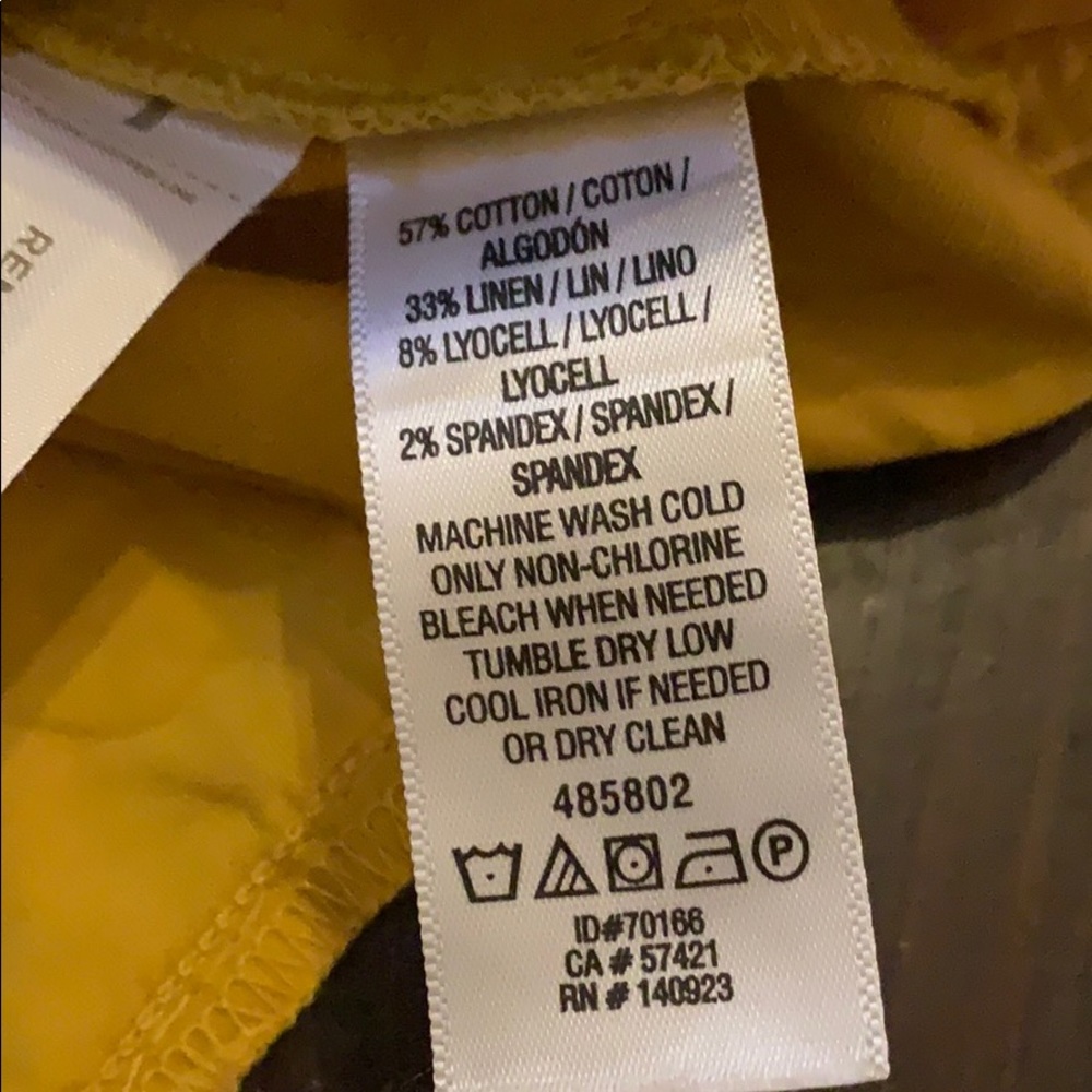 Loft new mustard shorts 0 - Picture 5 of 5